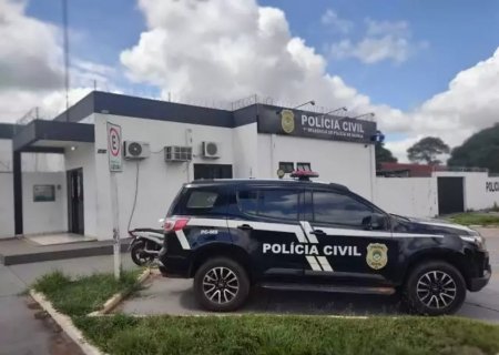 Mulher de 66 anos é encontrada morta com sinais de violência