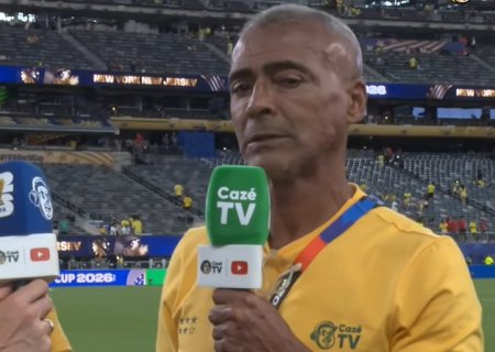 Romário não se licenciou do Senado para trabalhar na Copa