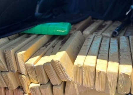 Jovem de 22 anos é preso transportando 400 quilos de maconha