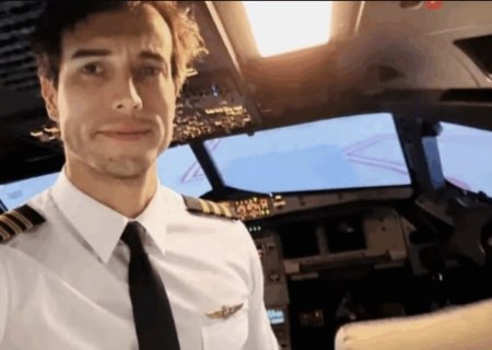 Instrutor de voo se joga de avião, e aluna pousa aeronave sozinha