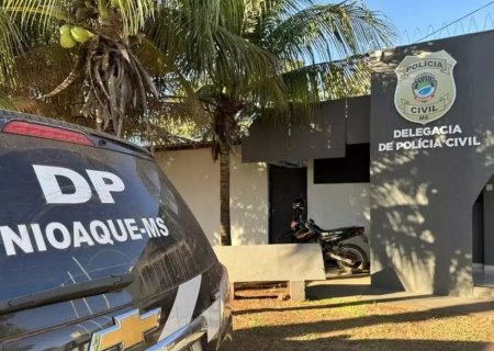 Homem morre afogado em rio após afundar enquanto nadava