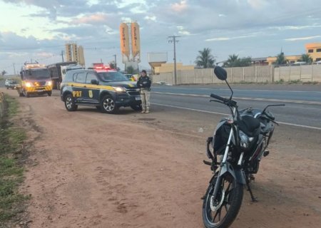 Família ainda busca motorista que causou amputação em doméstica