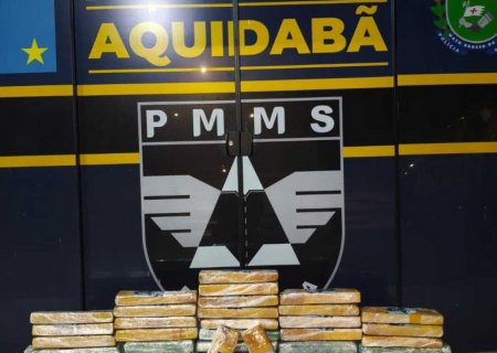 Polícia apreende maconha e haxixe marroquino em veículo de aplicativo