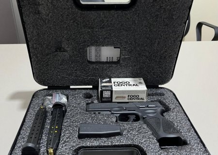 Polícia apreende arma durante investigação de violência doméstica