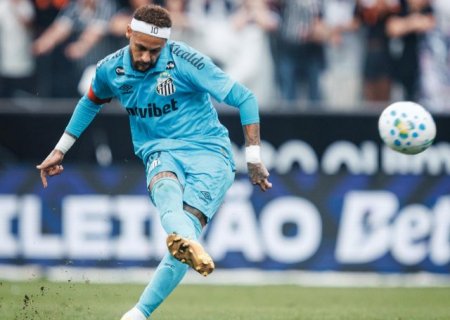 Neymar decide, Santos vence Corinthians e se afasta da zona de rebaixamento