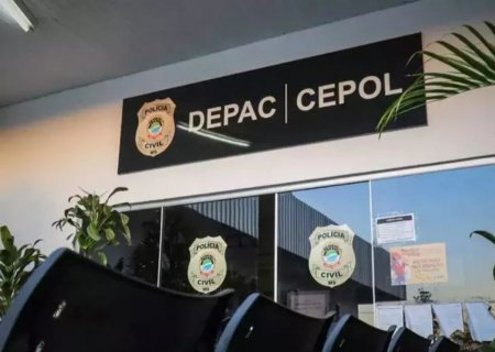 Homem foge por telhados e é baleado ao avançar contra PMs