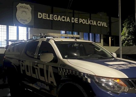 GLÓRIA DE DOURADOS: Polícia Militar prende autor após duas pessoas serem feridas com faca