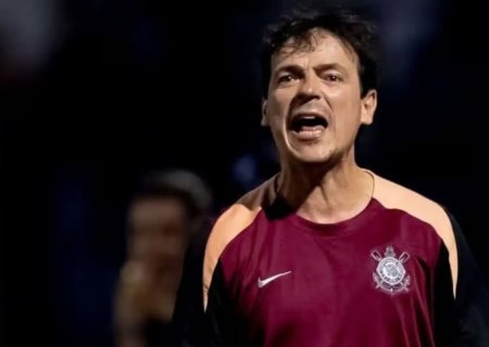 Rosario Central e Corinthians entram em campo hoje pelas oitavas de final da Libertadores