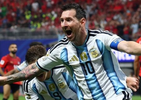 Messi anuncia aposentadoria da seleção argentina após 21 anos