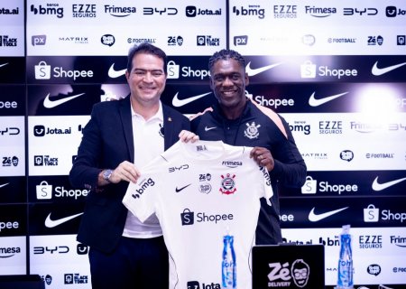 Seedorf justifica sete anos sem treinar e celebra chance no Corinthians: “Um leão ferido é perigoso”