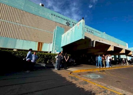 Santa Casa diz que não consegue manter hospital e tenta fechar novo contrato do SUS