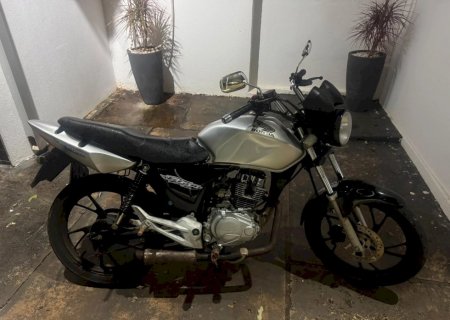 FÁTIMA DO SUL: Polícia Militar prende homem sem CNH após fuga e manobras perigosas e apreende motocicleta