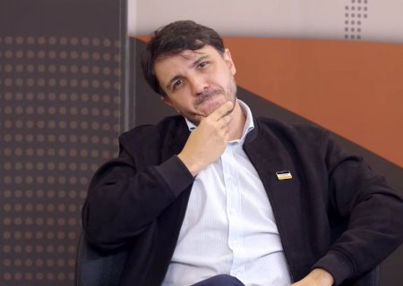 Cármen nega pedido de Renan Santos para ir a debate da Globo