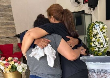 Despedida une famílias de amigos que nasceram no mesmo dia e morreram na BR-163