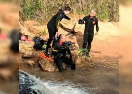 Corpo de menina que caiu em rio após escorregar em pedra é encontrado em MS