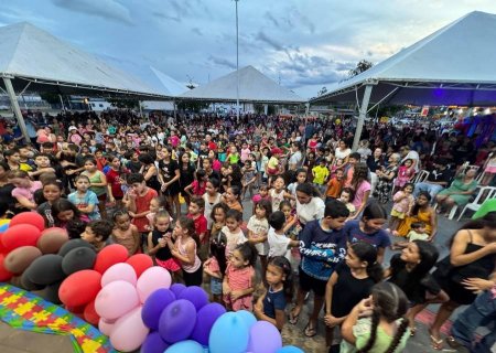 NOVO HORIZONTE DO SUL: Prefeitura realiza megaevento e alegra centenas de crianças